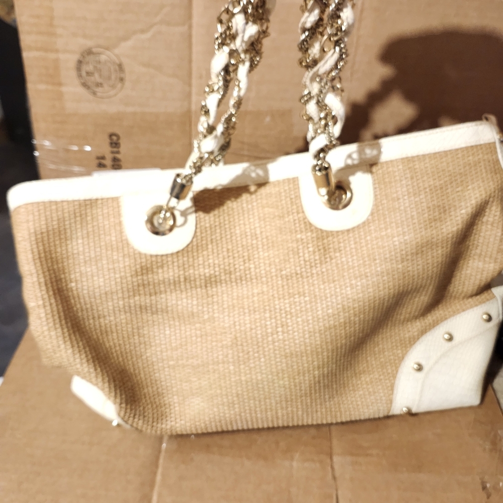 Tote